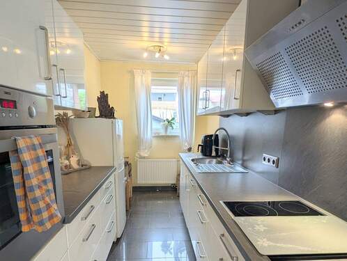 Küche - 5 Zimmer Reihenmittelhaus in Salzgitter