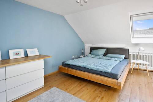 Schlafzimmer Dachgeschoss - 