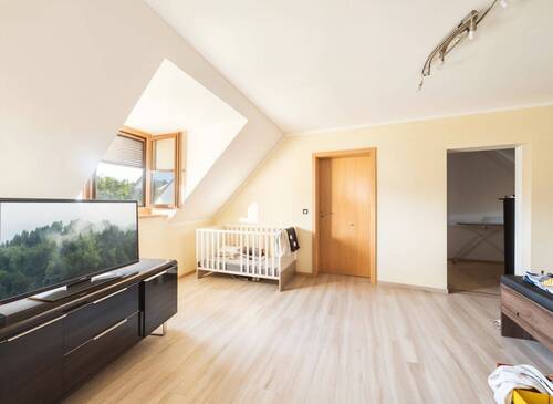 Elternschlafzimmer DG - 