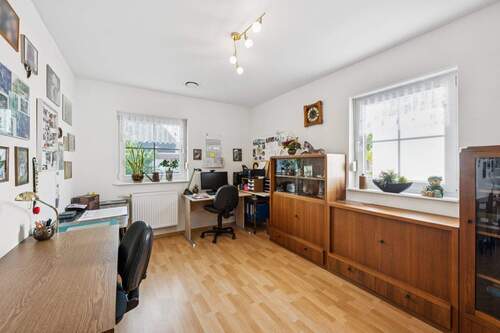 Zimmer 2 - 