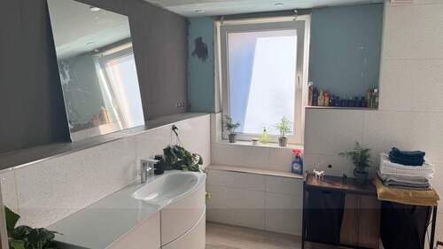 Bad1 - 7 Zimmer Bauernhaus, Landhaus in Sibbesse