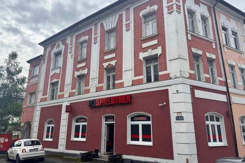 Außenansicht - 2 Zimmer Mehrfamilienhaus, Wohnhaus zum Kaufen in Traunstein