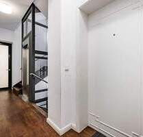 Westend: Stilvolle Eigentumswohnung mit Balkon & Aufzug, top saniert! - Berlin