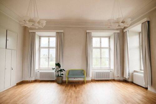 Blick Süd-Ost - Repräsentativer Büroraum mit Seeblick ab sofort zu vermieten - All-in-Miete