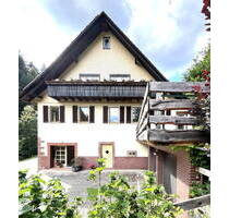 Krisenfest: Zwei-Familien-Haus * top renoviert * Autarkie und Selbstversorgung garantiert - Bad Rippoldsau-Schapbach