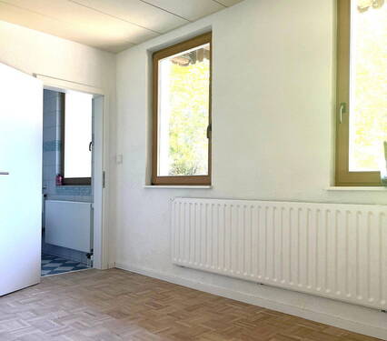 Schlafz. I EG-Zugang Bad - 