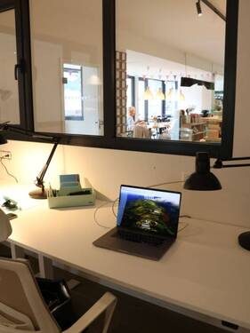 Schreibtische, 160x90 cm - Büro zur Miete in Todendorf