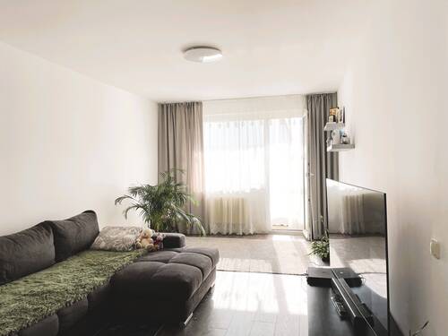 Wohnzimmer3 (Beispiel).jpeg - Etagenwohnung in Weißenfels zum Kaufen