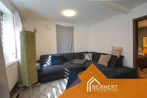 Wohnzimmer EG rechts - 