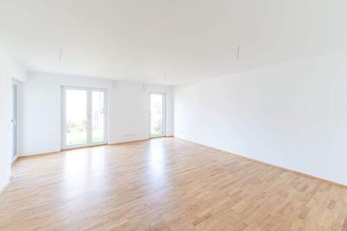 Wohnzimmer - Etagenwohnung mit 91,40 m&sup2; in Pfaffenhofen an der Roth zum Kaufen