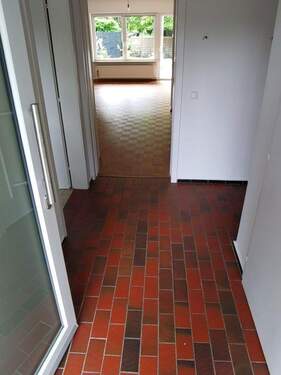 Eingangsflur - Reihenendhaus mit 130,00 m² in Geesthacht zum Kaufen