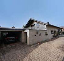 Charmante Doppelhaushälfte mit Wintergarten, Kamin und sonnigem Garten in Hövelhof