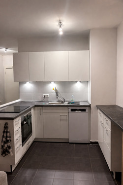 07a_Einbauküche des Vormieters_11257.jpg - 