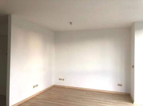 Wohn/Ess/Schlafbereich - 1 Zimmer Etagenwohnung zur Miete in Frankenberg/Dittersbach