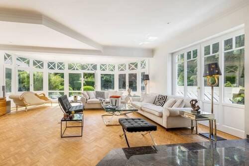 Licht, Weiträumigkeit, Ruhe und Blicke in den Gart - 