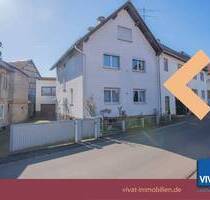 Solides Einfamilienhaus mit Nebengebäude, Garage und Garten. Käuferprovisionsfrei! - Hungen Villingen