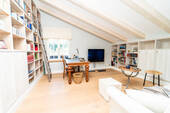  Arbeitszimmer - 
