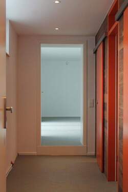 Eingangsbereich - Stilvolle 3,5-Zimmer-Wohnung mit Südwestbalkon - zentrale, ruhige Lage in Deidesheim