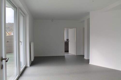 Wohnzimmer & Esszimmer - Etagenwohnung mit 76,00 m² in Deidesheim zur Miete