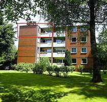 Ostseebad Eckernförde: Bezugsfreie 3-Zimmer-Wohnung mit sonniger Loggia und PKW-Stellplatz