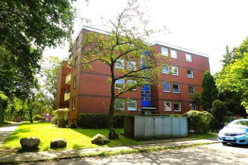 Haus vorne - 3 Zimmer Etagenwohnung zum Kaufen in Eckernförde