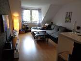 Wohnzimmer - 2 Zimmer Etagenwohnung zur Miete in Hamburg