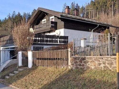 Ansicht - 8 Zimmer Mehrfamilienhaus, Wohnhaus zum Kaufen in Zwiesel