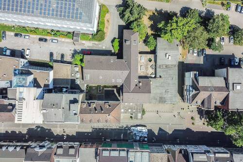 Drohne - Gewerbeobjekt (Büro, Produktion, Verkauf) in Oberhausen zum Kaufen