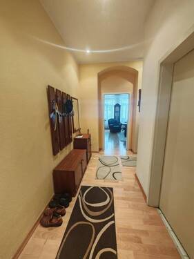 Flur 2 - 2 Zimmer Etagenwohnung zur Miete in Dresden