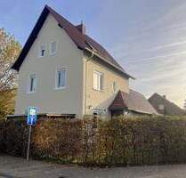 Freistehendes gepflegtes 2FH, mit Garten & Garagen in ruhiger grüner und top angebundener Lage - Hennef