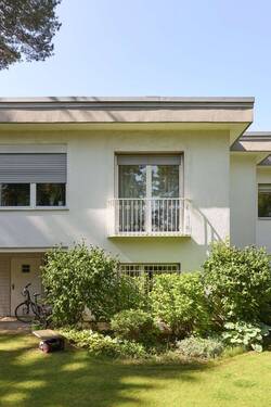 Fassade - 1 Zimmer Mehrfamilienhaus, Wohnhaus zum Kaufen in Berlin