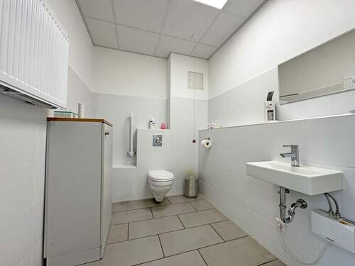 Badezimmer Arztpraxis - 