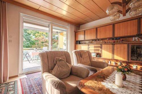 Wohnzimmer I - 3 Zimmer Etagenwohnung zum Kaufen in Mainz