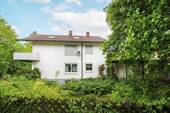 Frontansicht - MFH mit 3 Einheiten und Mietsteigerungspotenzial in Stetten, 1405m² Grundstück