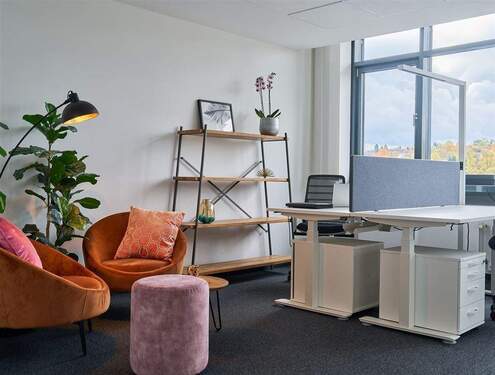 Büro - FRISCH RENOVIERTE BÜROS - ALL-IN-SERVICE 