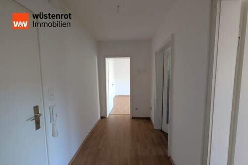 Flur - 2 Zimmer Etagenwohnung zum Kaufen in München