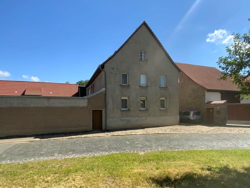 Straßenansicht - 5 Zimmer Einfamilienhaus zum Kaufen in Kölleda