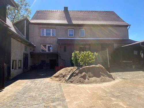 Wohnhaus - 5 Zimmer Einfamilienhaus in Kölleda