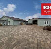 Barrierefreier Bungalow mit Halle, Hof und moderner Ausstattung - Buch a.Wald