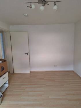 Zimmer 3 - 