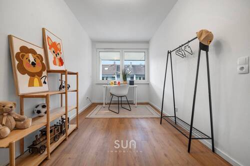 KINDERZIMMER - 