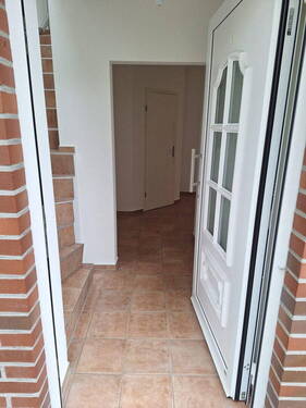 Eingangsbereich - 6 Zimmer Doppelhaushälfte in Tornesch