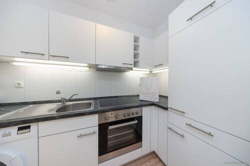 separate Küche - Etagenwohnung mit 43,00 m² in München zum Kaufen