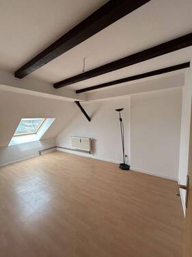 1. Schlafzimmer (Bild 2) - 