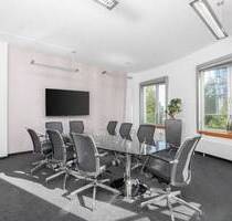 Buchen Sie Büroräume in Regus Dusseldorf, Neuer Zollhof für 4 Personen bei denen Sie sich um nichts mehr kümmern müssen - Düsseldorf Hafen