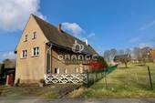 Straßenansicht - 4 Zimmer Einfamilienhaus zum Kaufen in Geithain