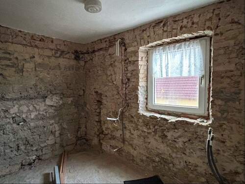 OG-Wohnung: geplantes Badezimmer - 