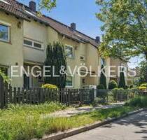 Familienfreundliches Reihenmittelhaus mit großzügigem Raumangebot, Gartenidylle und ausgebautem Dachgeschoss - Berlin Steglitz