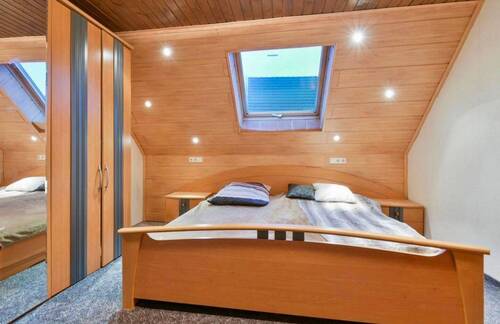 Vorderhaus DG Schlafzimmer - 