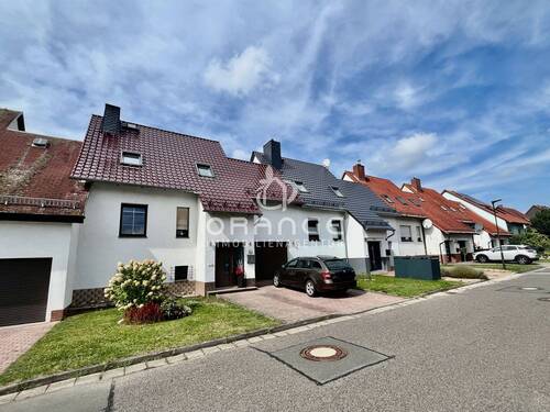 Straßenansicht - 5 Zimmer Reihenmittelhaus zum Kaufen in Geithain